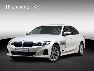 BMW 3-serie Sedan 330e | High Executive | Comfort Access | Elektr. Voorstoelen | Sportstoelen | Hi-Fi | Climate Control | Stoelverwarming | Getint Glas | 17'' LMV | Lentevoordeel