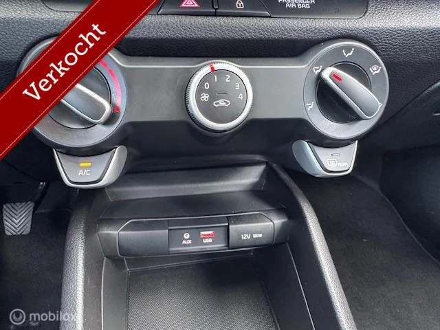 Hoofdafbeelding Kia Rio
