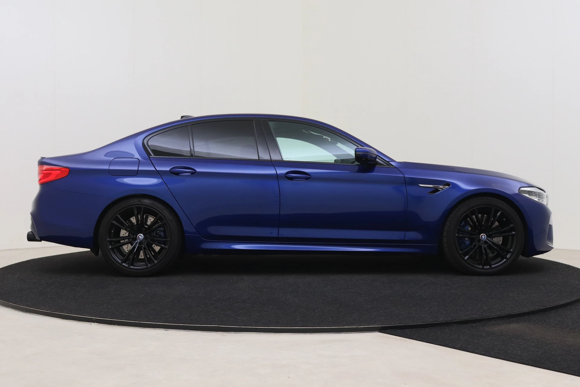 Hoofdafbeelding BMW M5
