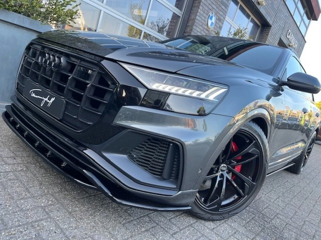 Hoofdafbeelding Audi Q8