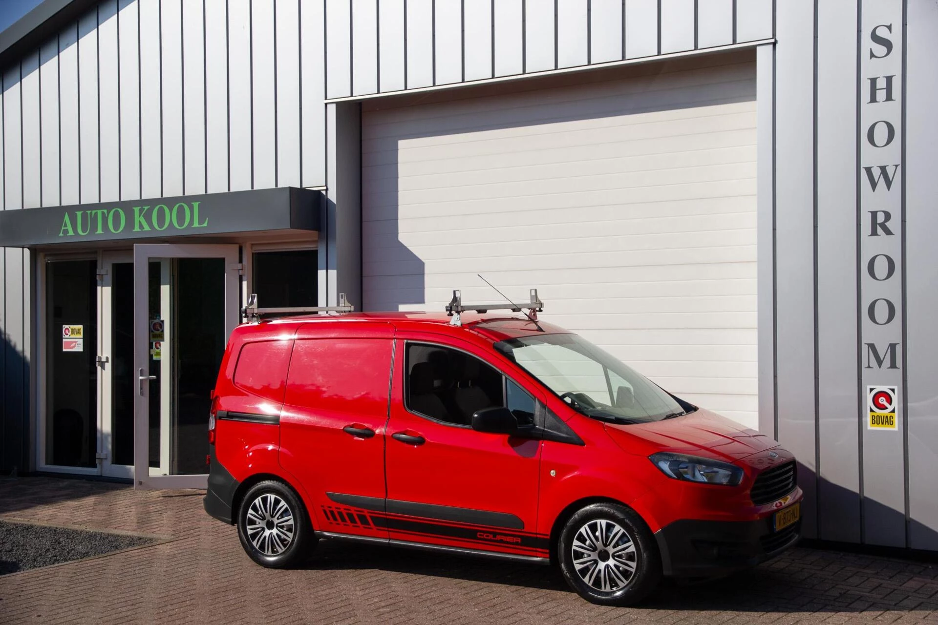 Hoofdafbeelding Ford Transit Courier