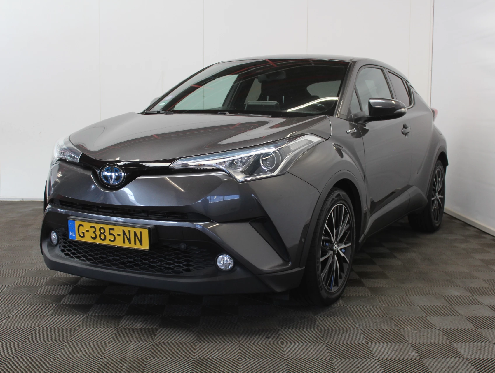 Hoofdafbeelding Toyota C-HR