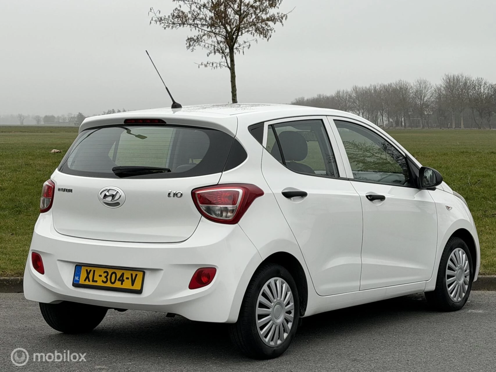Hoofdafbeelding Hyundai i10