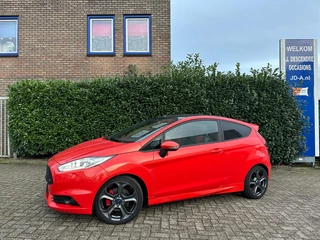 Hoofdafbeelding Ford Fiesta Ford Fiesta 1.6 ST2 Distributieriem Nieuw, Climate C, Stoelverw, Navigatie!!!! VRIJDAG 2-1 ZIJN WIJ GEOPEND VAN 12:00 / 17:00!!!!