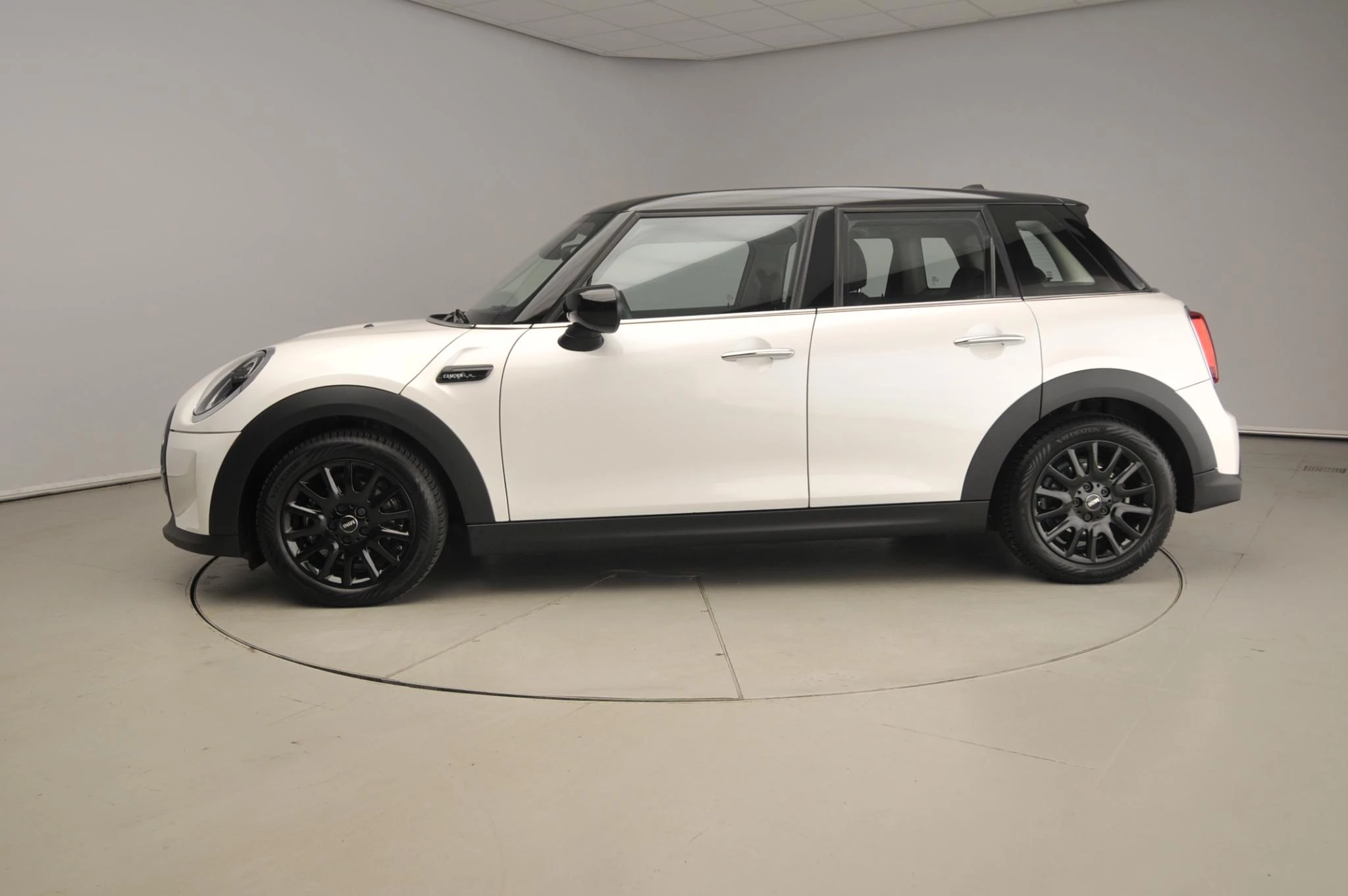 Hoofdafbeelding MINI 5-deurs