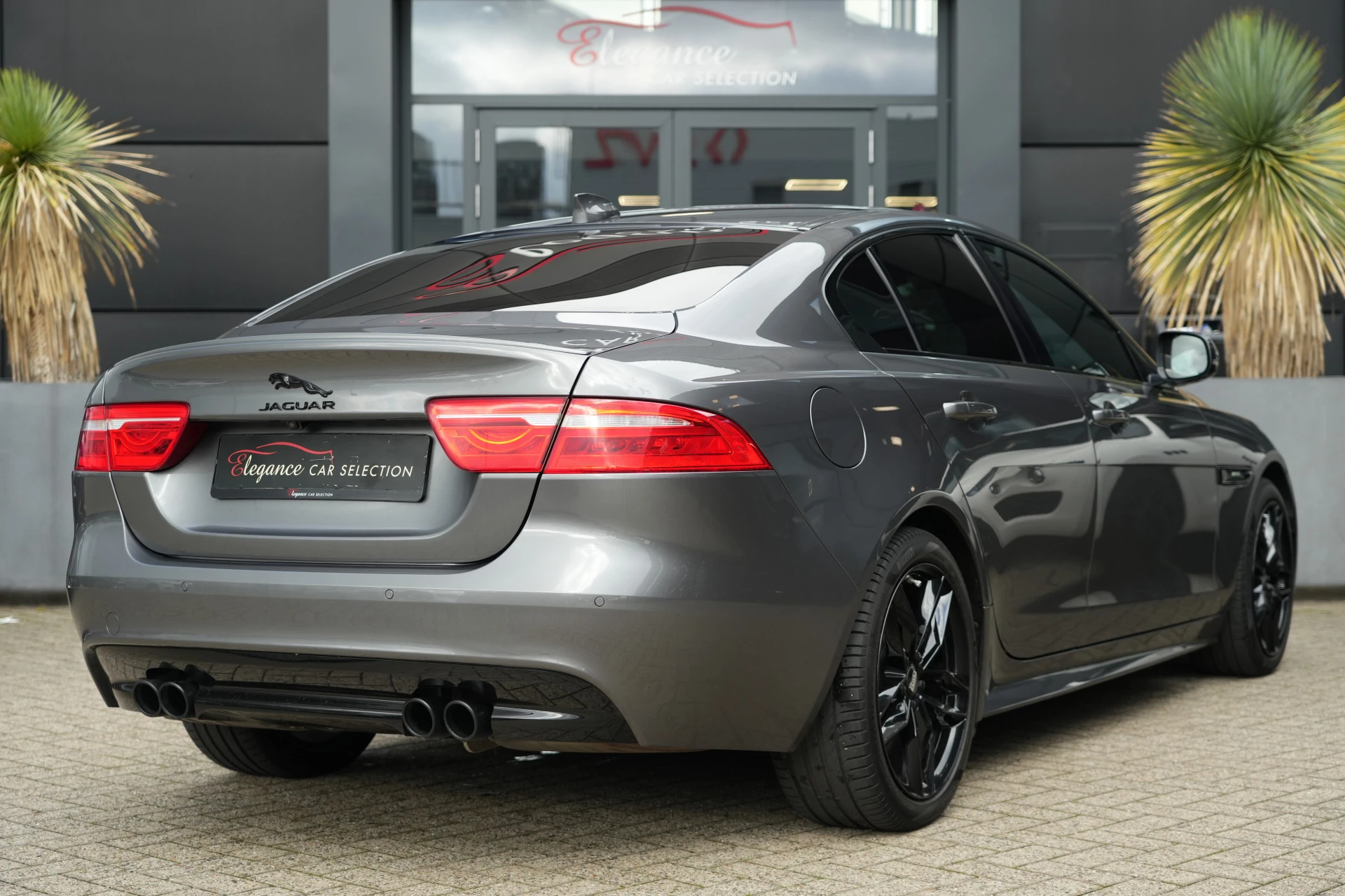 Hoofdafbeelding Jaguar XE