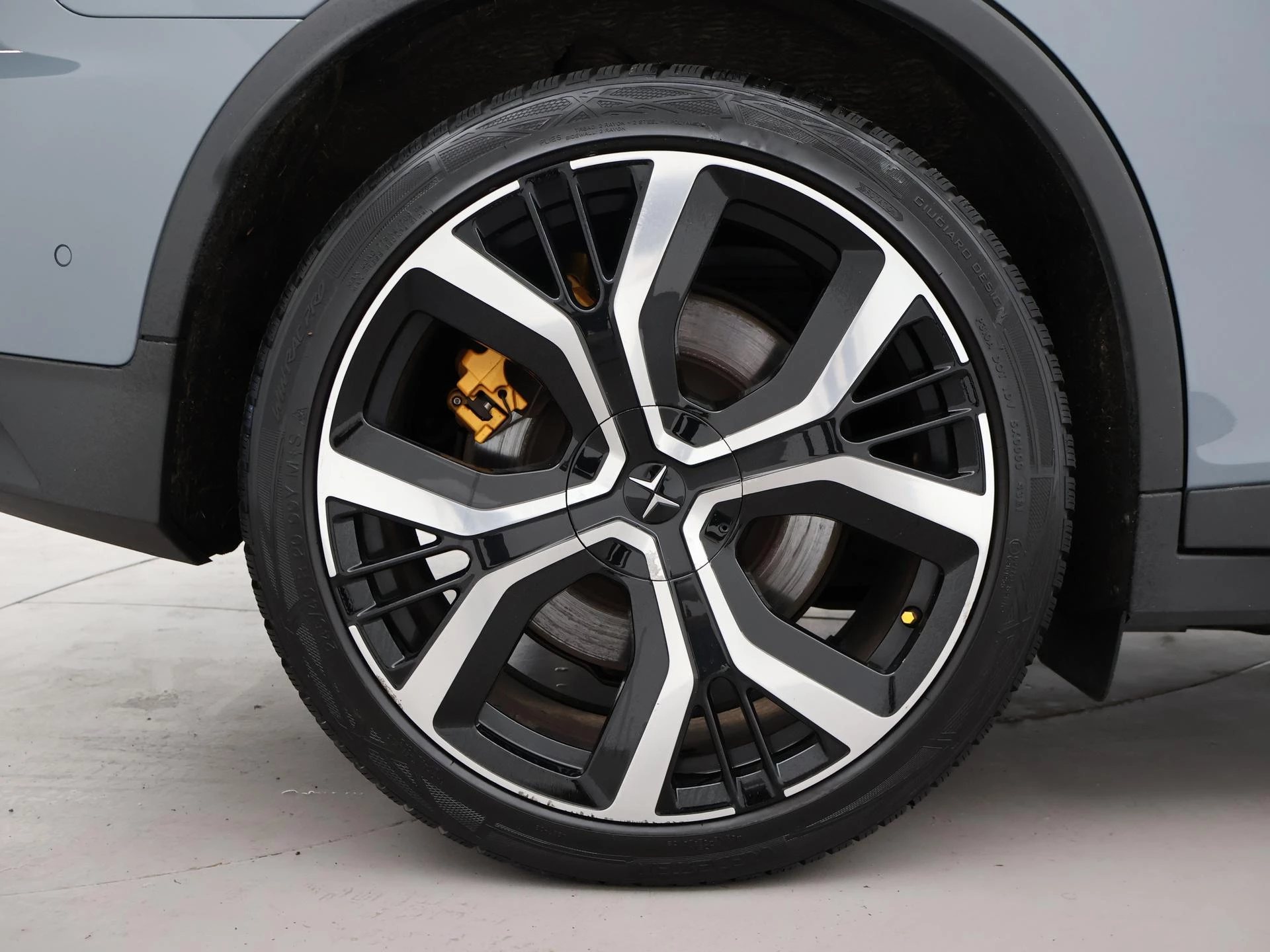 Hoofdafbeelding Polestar 2