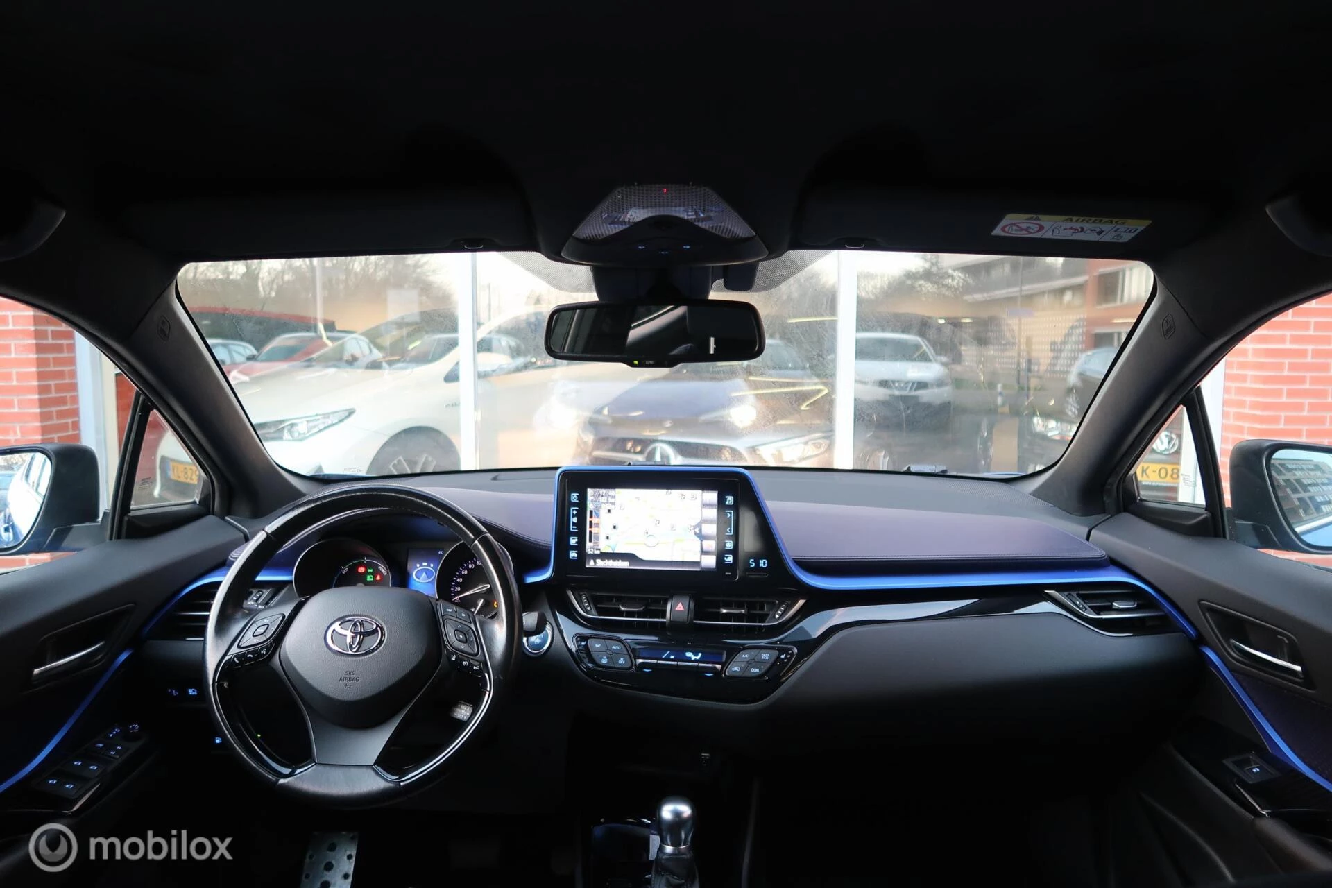 Hoofdafbeelding Toyota C-HR