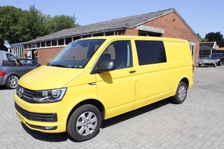 Volkswagen Transporter 2.0 TDI L2H1 TR. DC