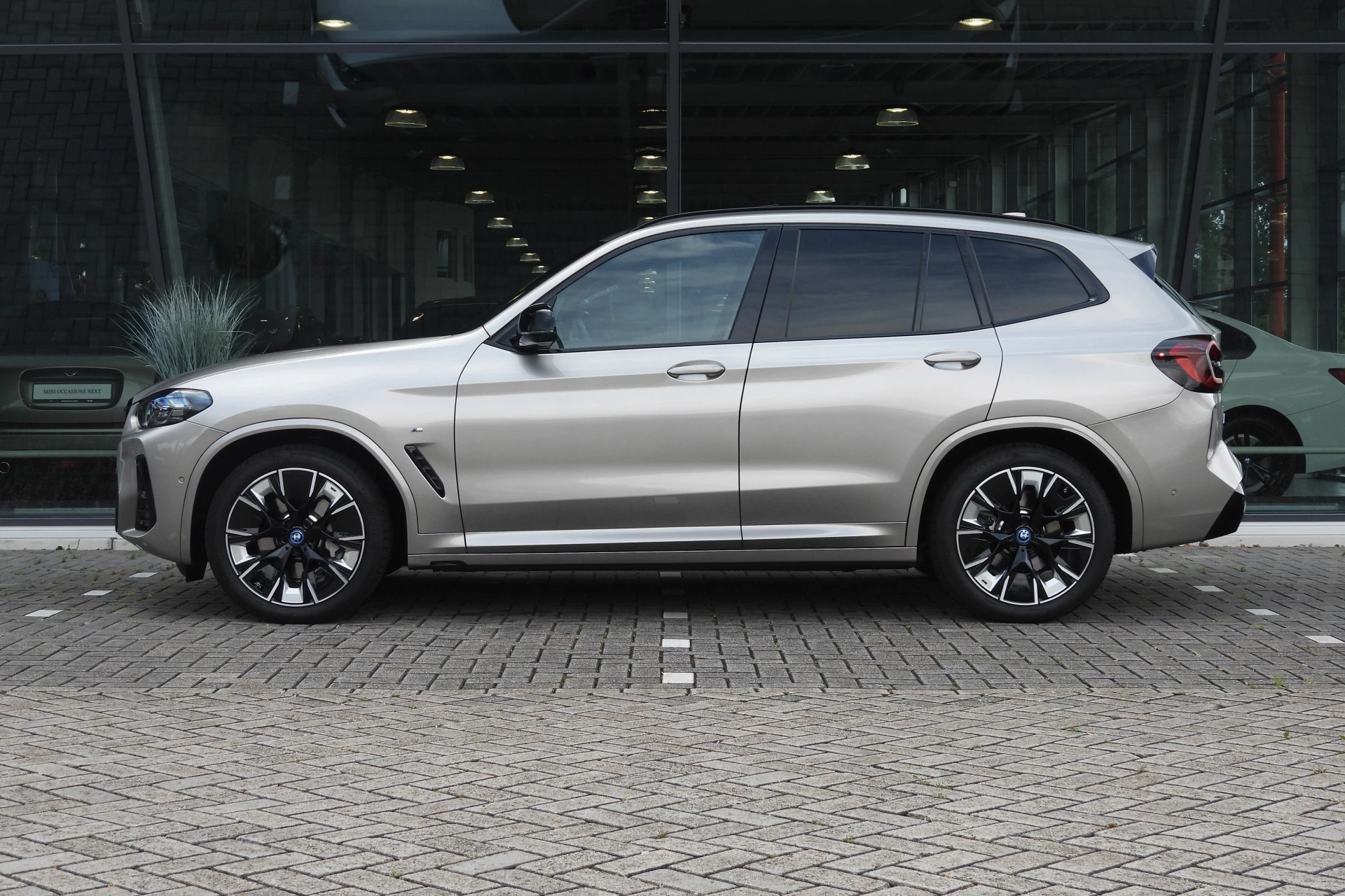 Hoofdafbeelding BMW iX3