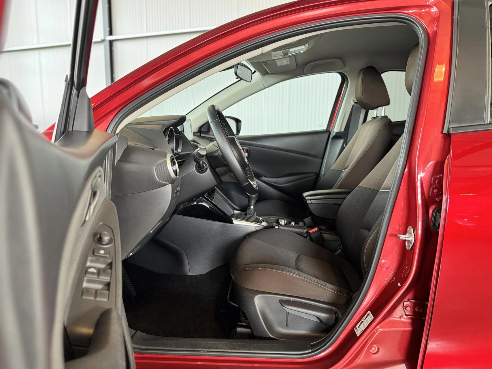 Hoofdafbeelding Mazda 2