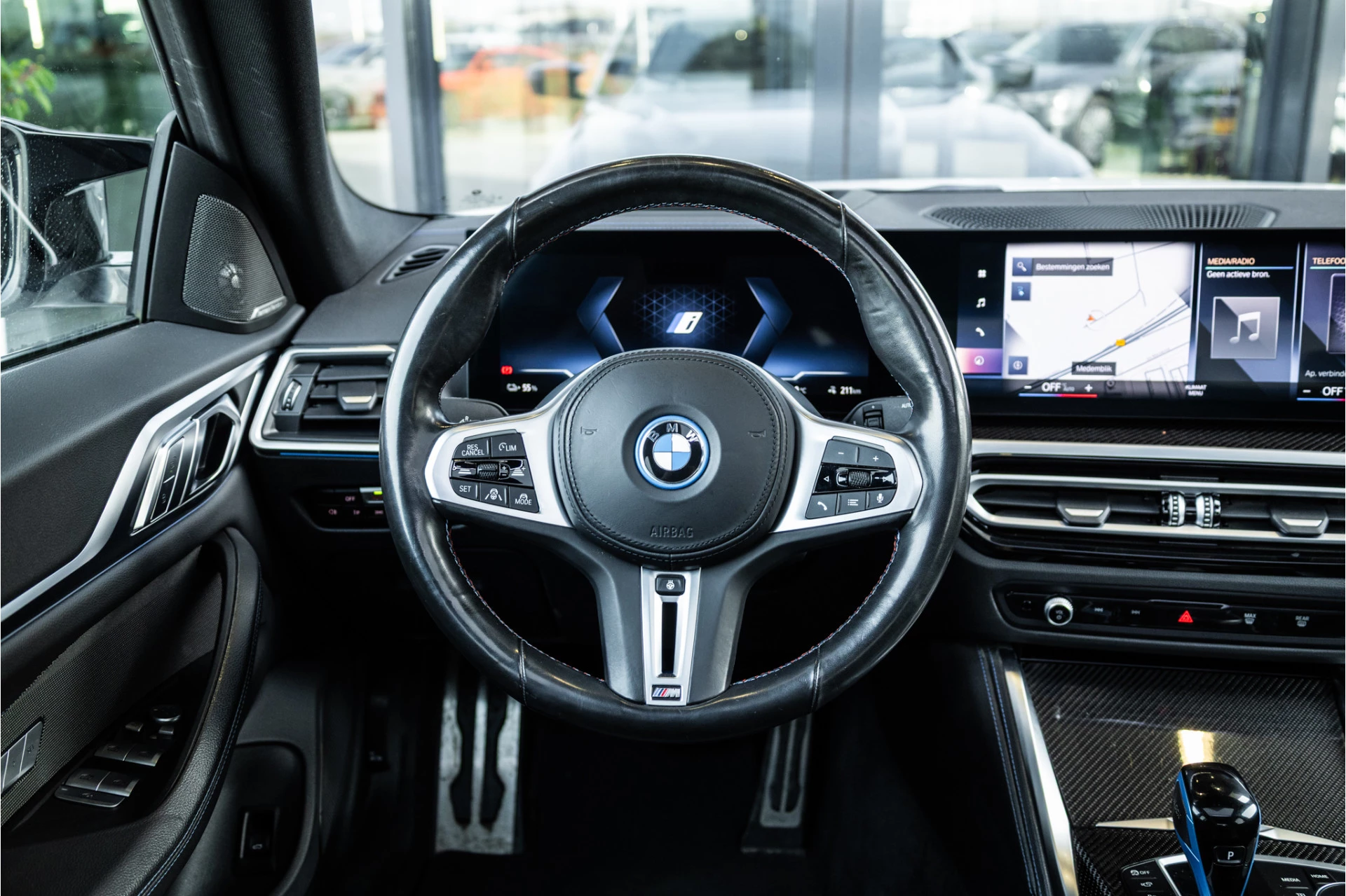 Hoofdafbeelding BMW i4