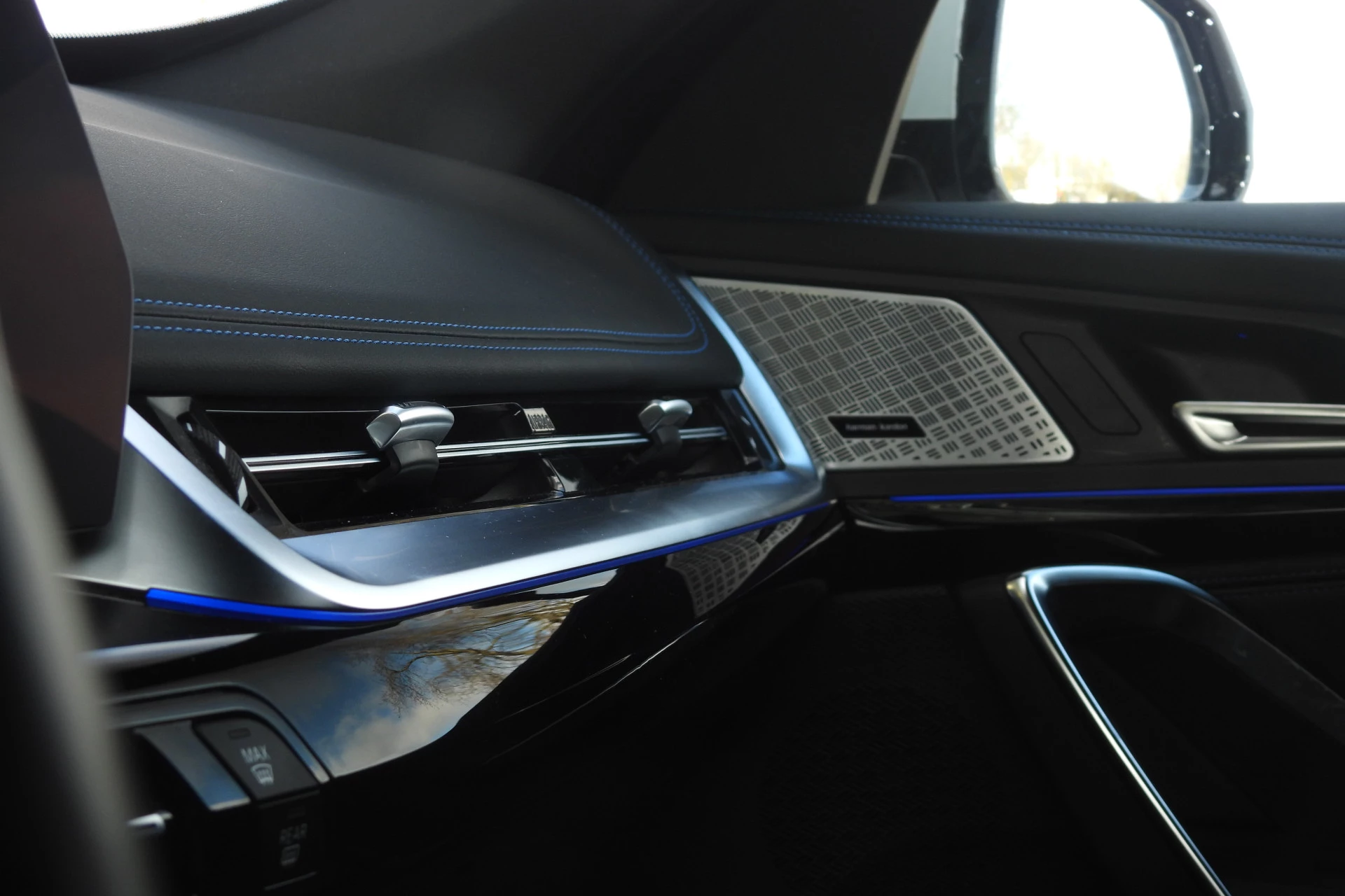 Hoofdafbeelding BMW iX1