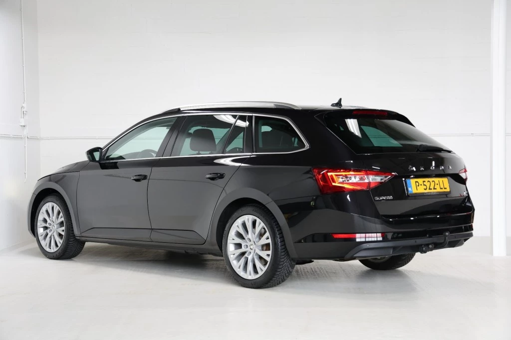Hoofdafbeelding Škoda Superb