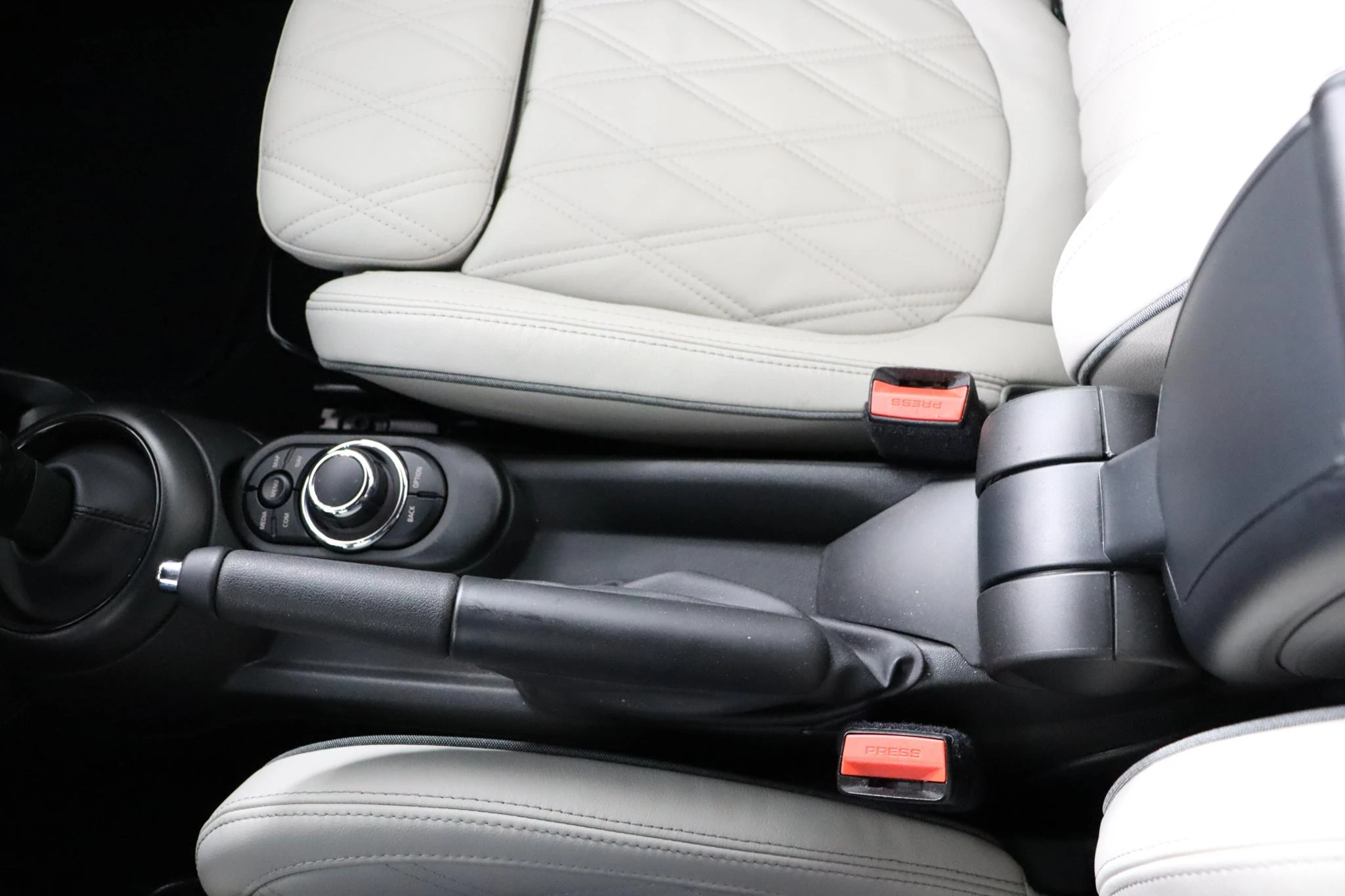 Hoofdafbeelding MINI Cooper Cabrio