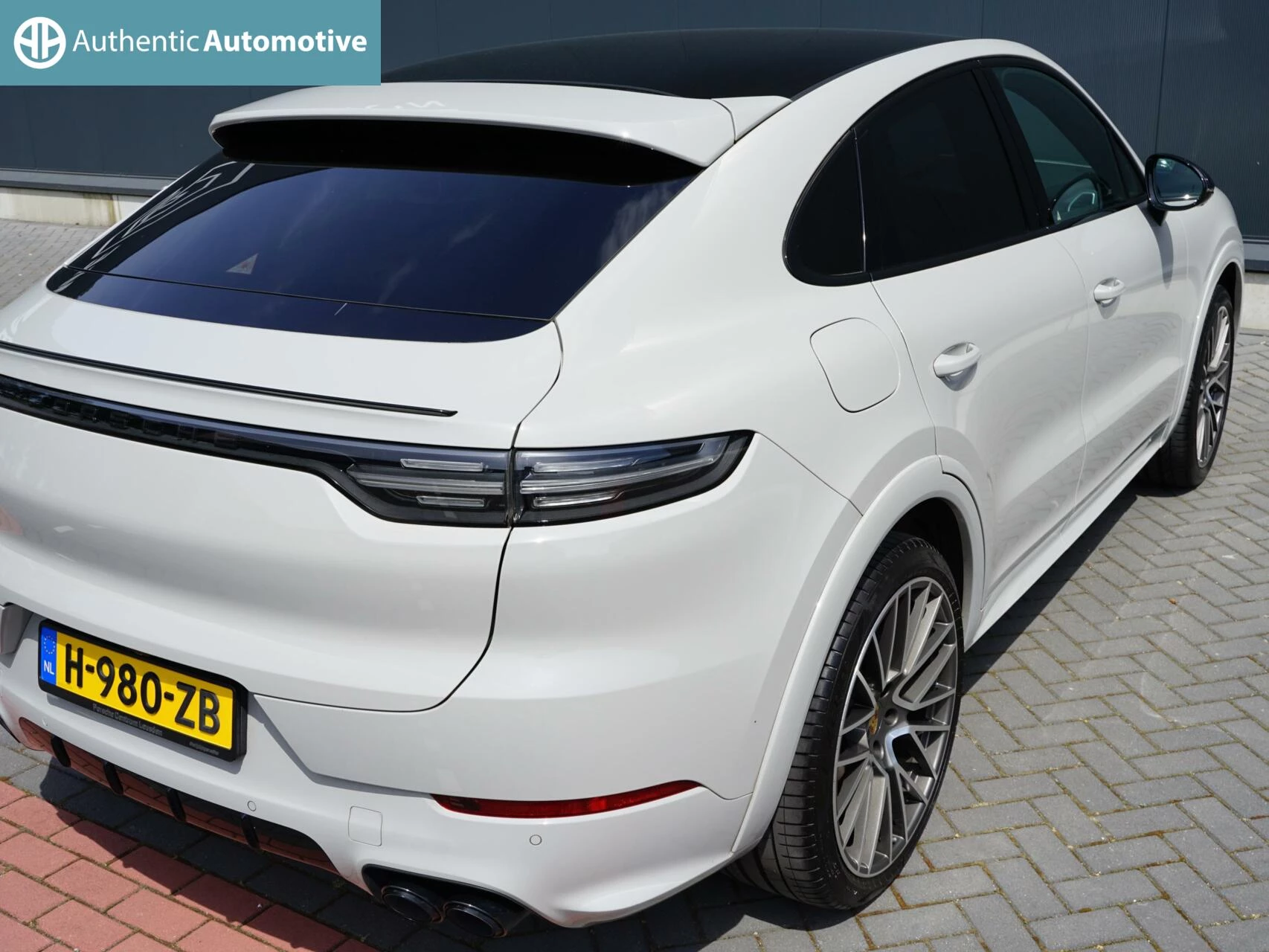 Hoofdafbeelding Porsche Cayenne