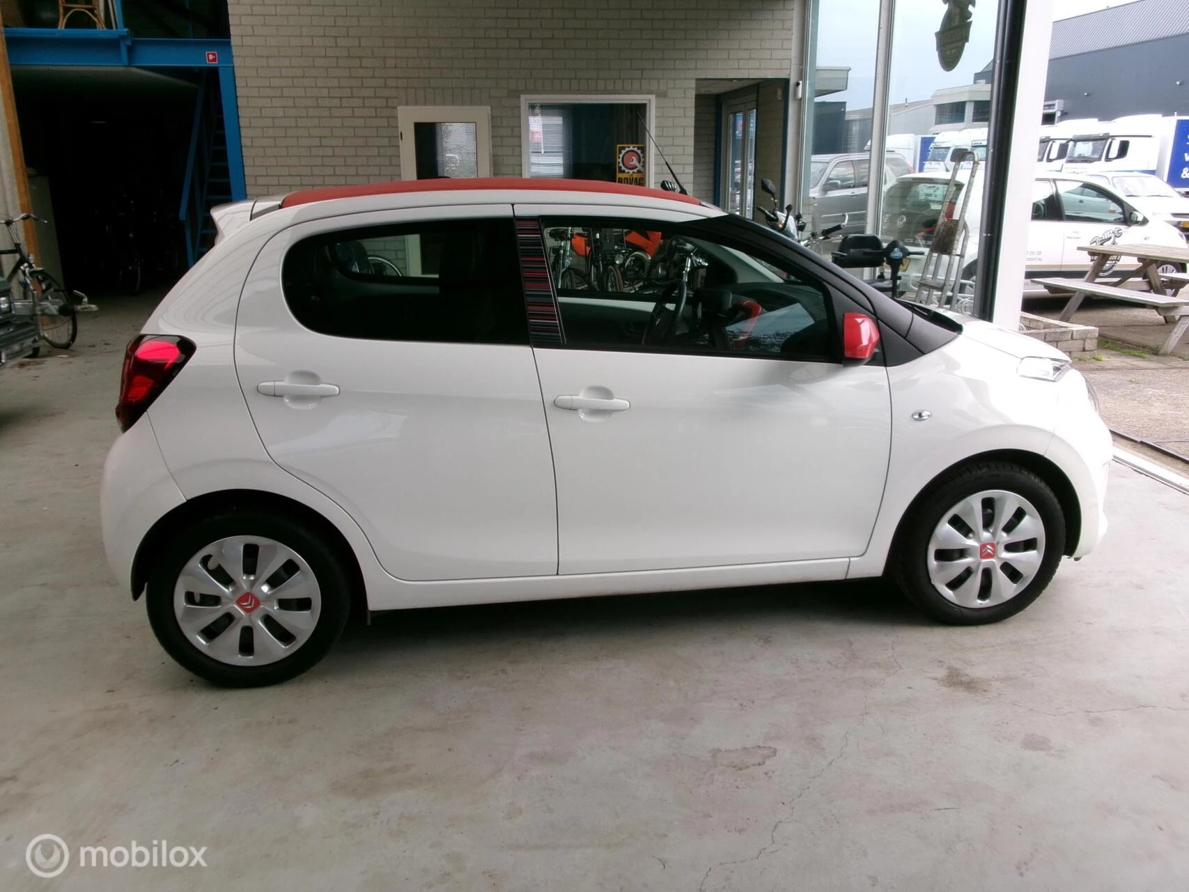 Hoofdafbeelding Citroën C1