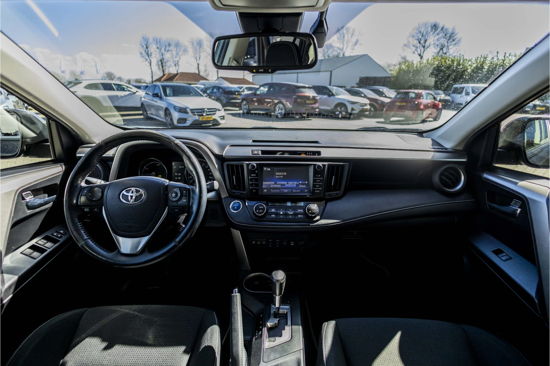 Hoofdafbeelding Toyota RAV4