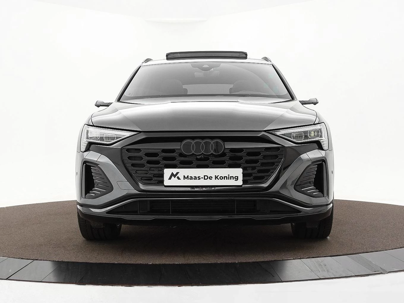 Hoofdafbeelding Audi Q8 Sportback e-tron