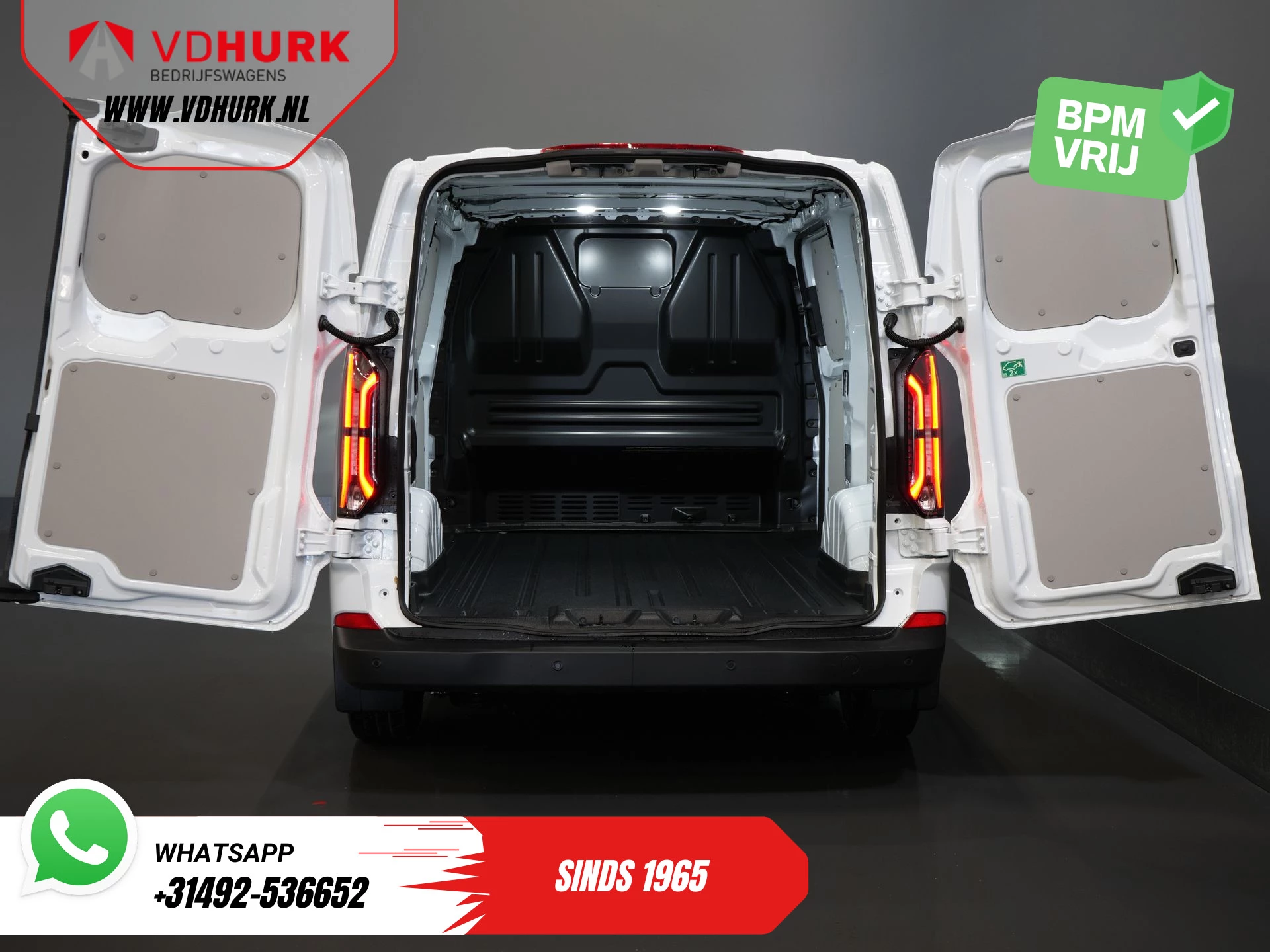 Hoofdafbeelding Ford E-Transit Custom