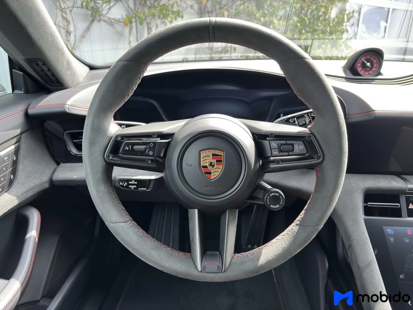 Hoofdafbeelding Porsche Taycan