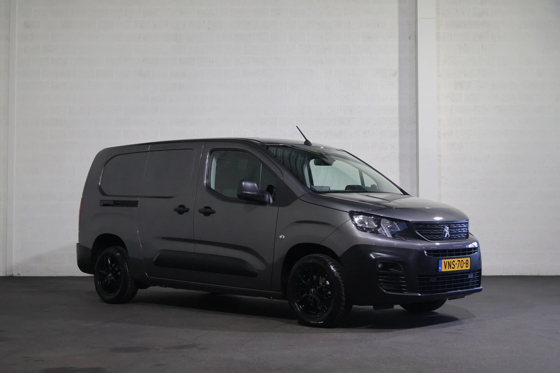 Hoofdafbeelding Peugeot Partner