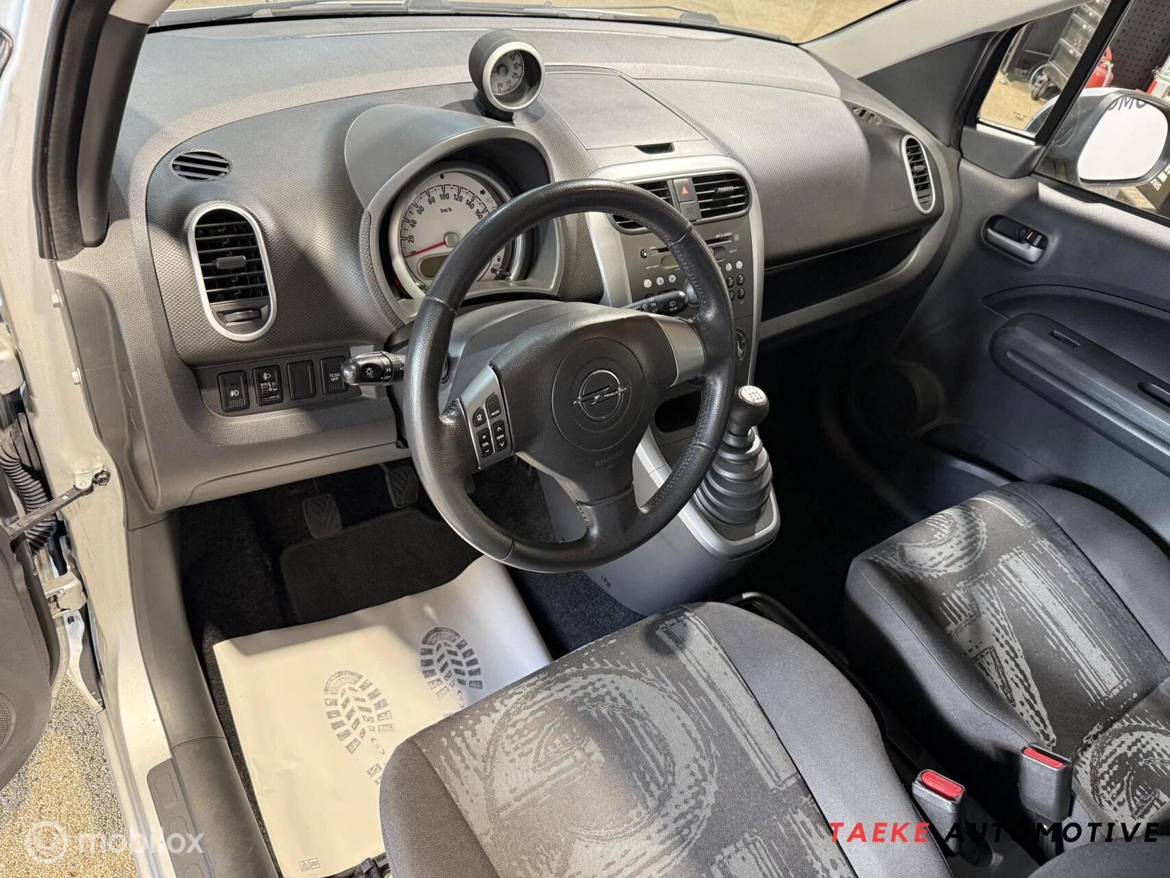 Hoofdafbeelding Opel Agila