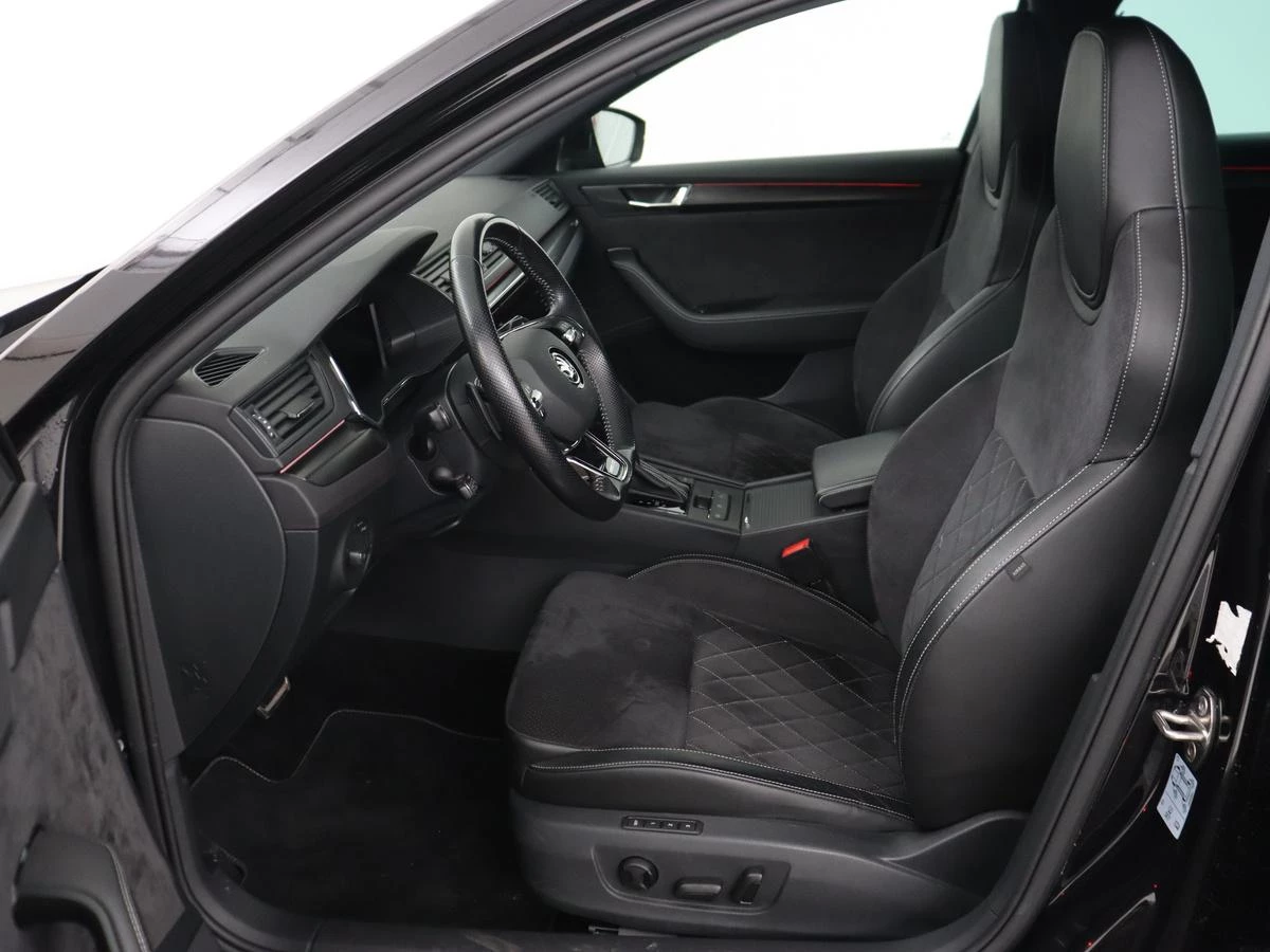 Hoofdafbeelding Škoda Superb