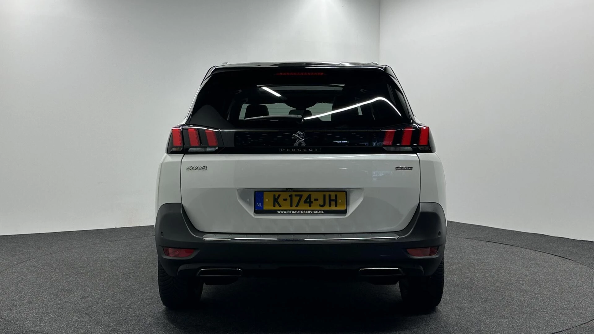 Hoofdafbeelding Peugeot 5008
