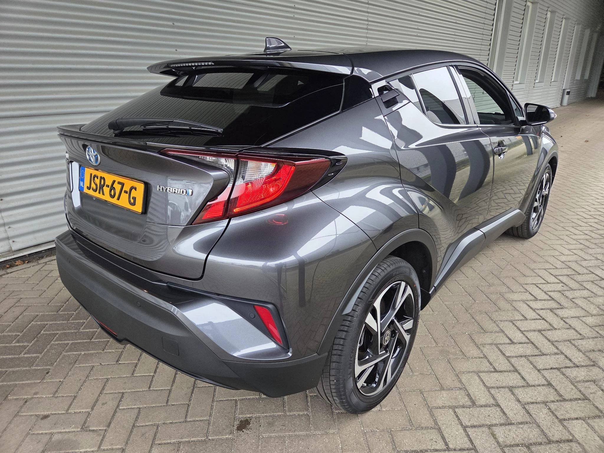 Hoofdafbeelding Toyota C-HR