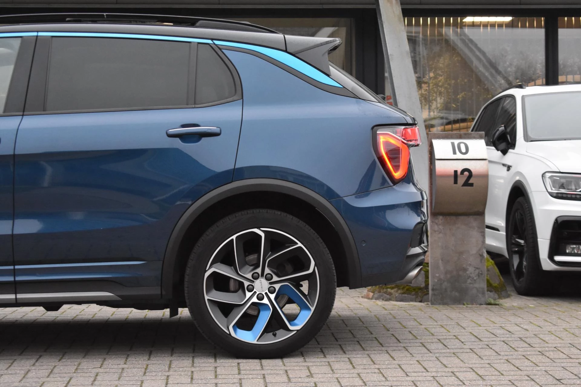 Hoofdafbeelding Lynk & Co 01