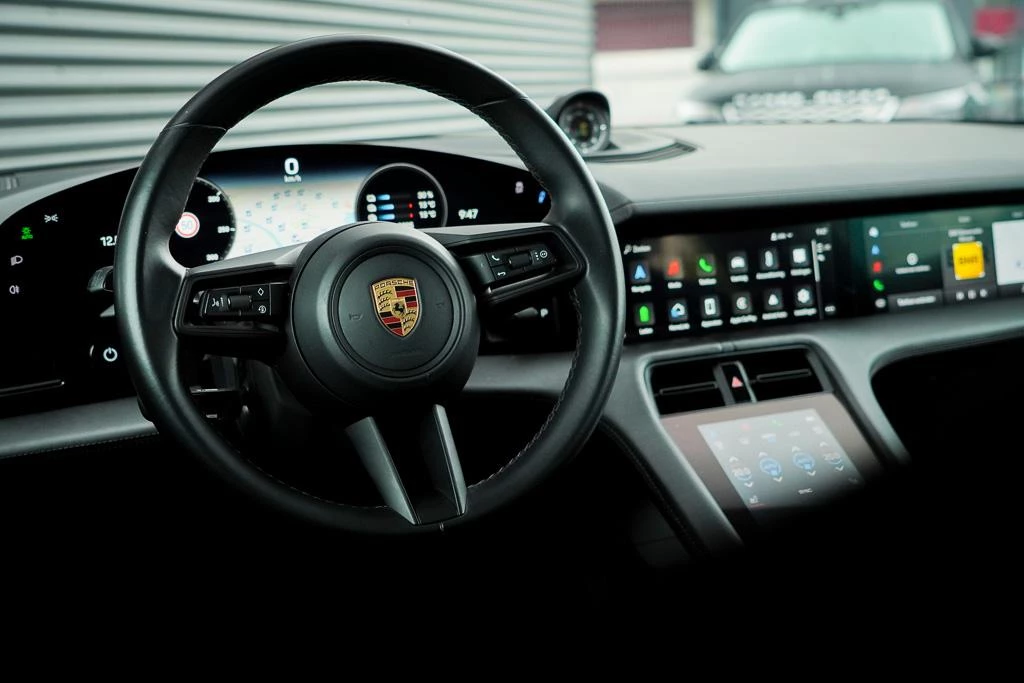 Hoofdafbeelding Porsche Taycan