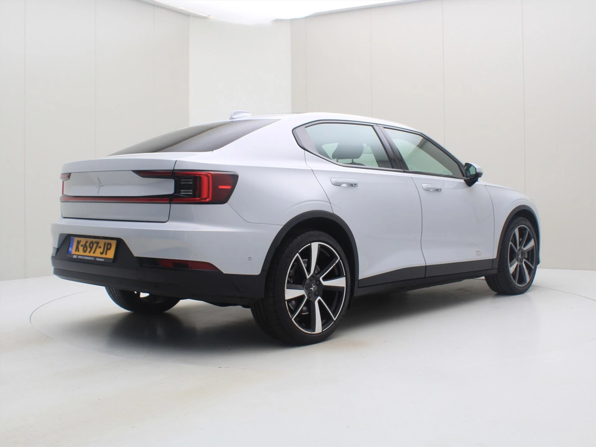 Hoofdafbeelding Polestar 2