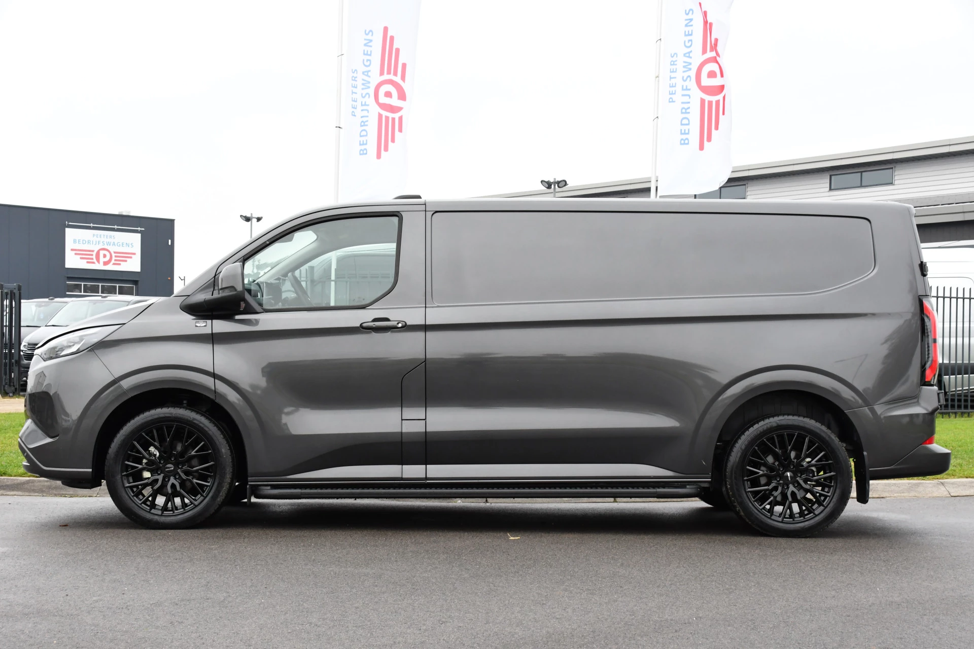 Hoofdafbeelding Ford E-Transit