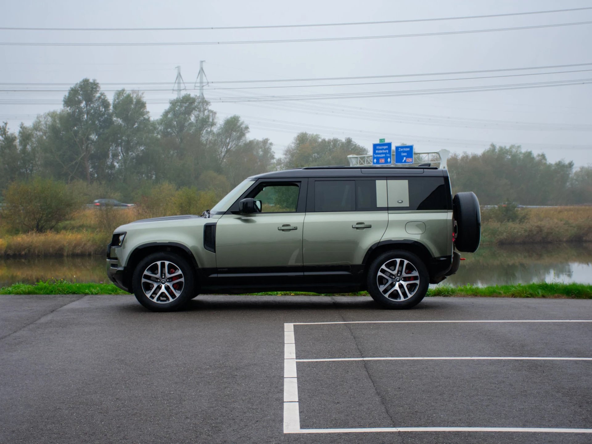 Hoofdafbeelding Land Rover Defender