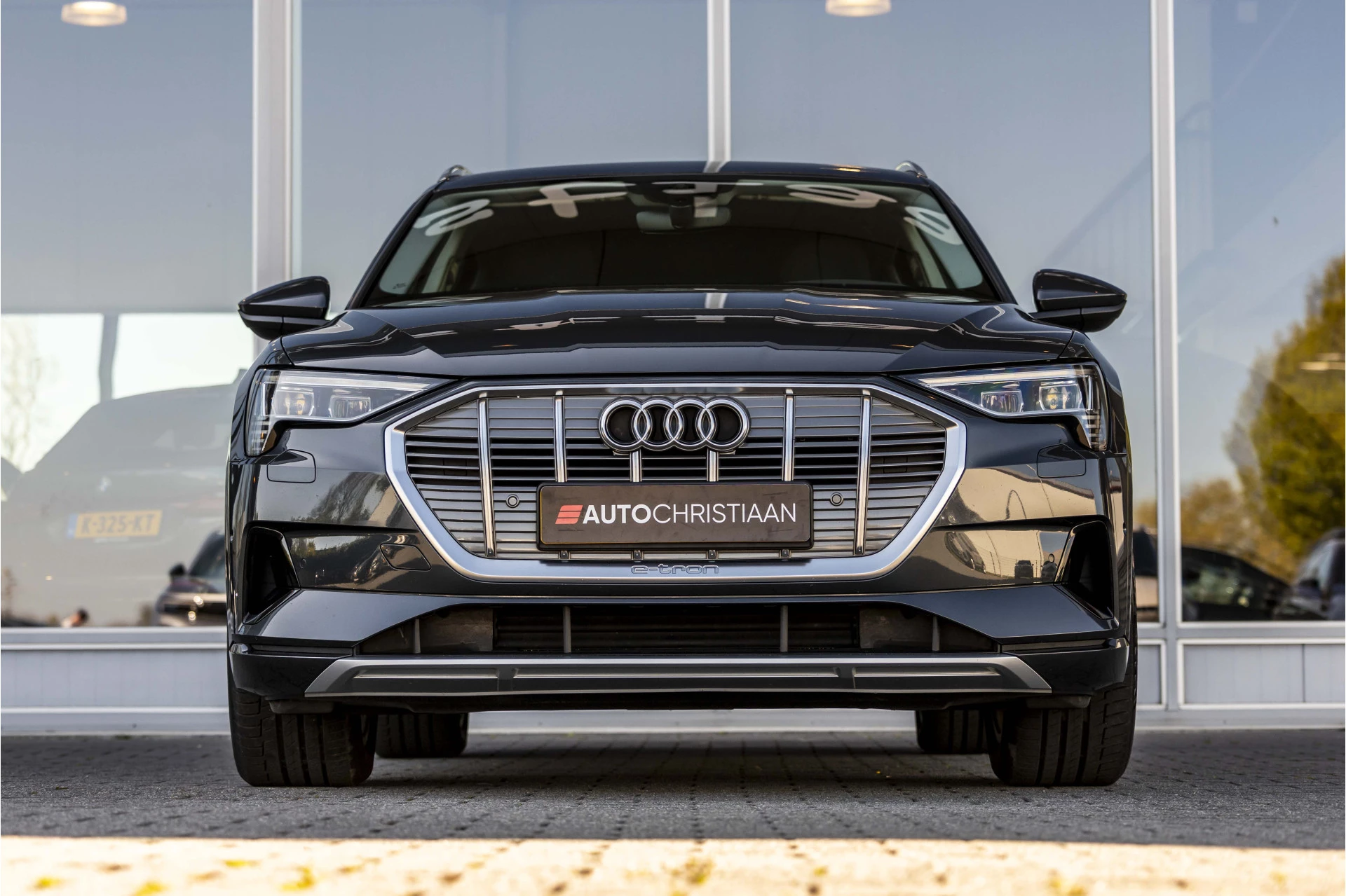 Hoofdafbeelding Audi e-tron