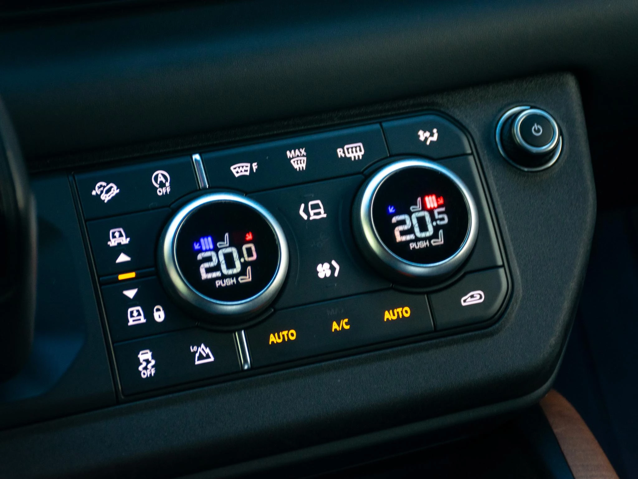 Hoofdafbeelding Land Rover Defender