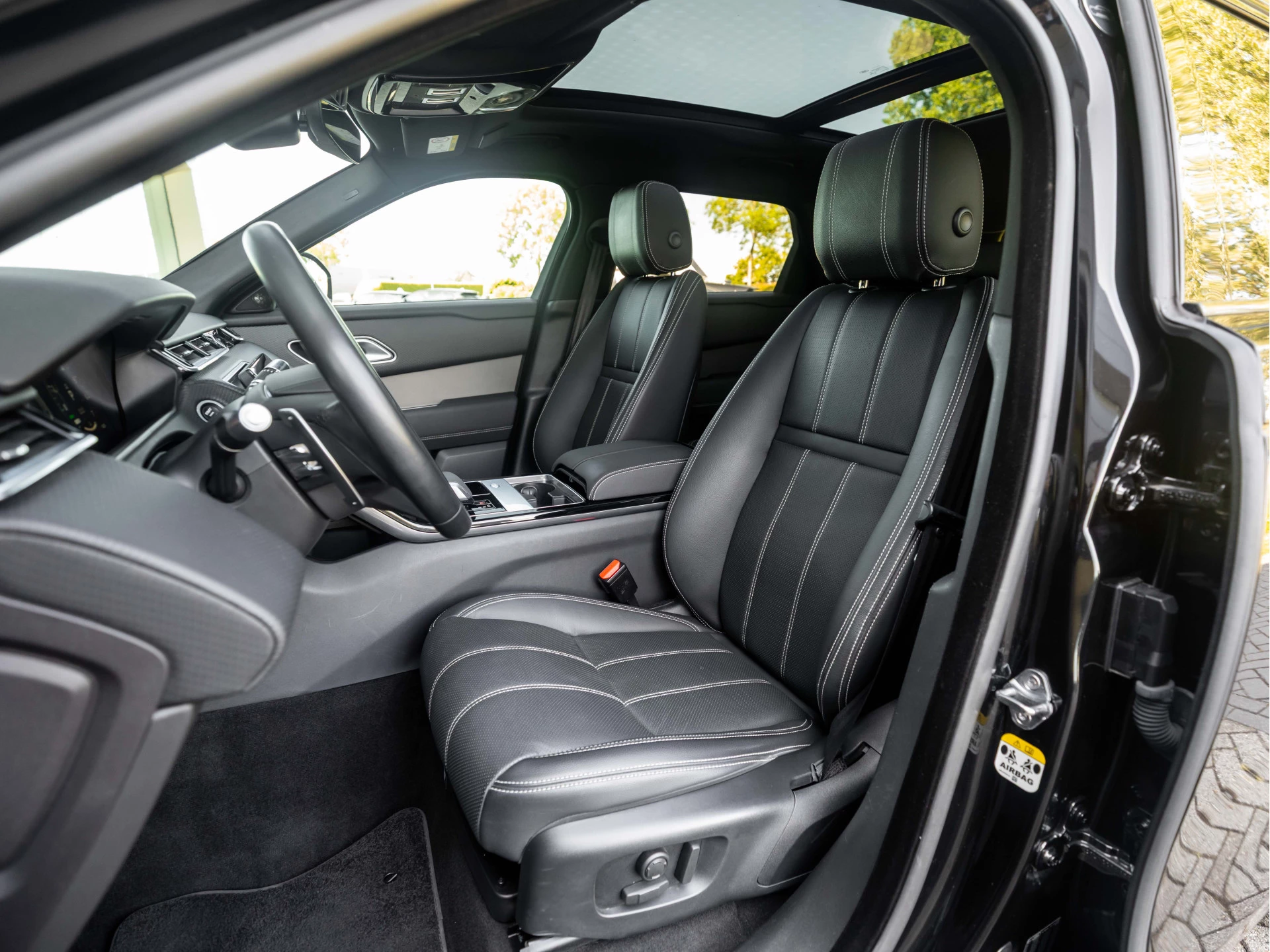 Hoofdafbeelding Land Rover Range Rover Velar