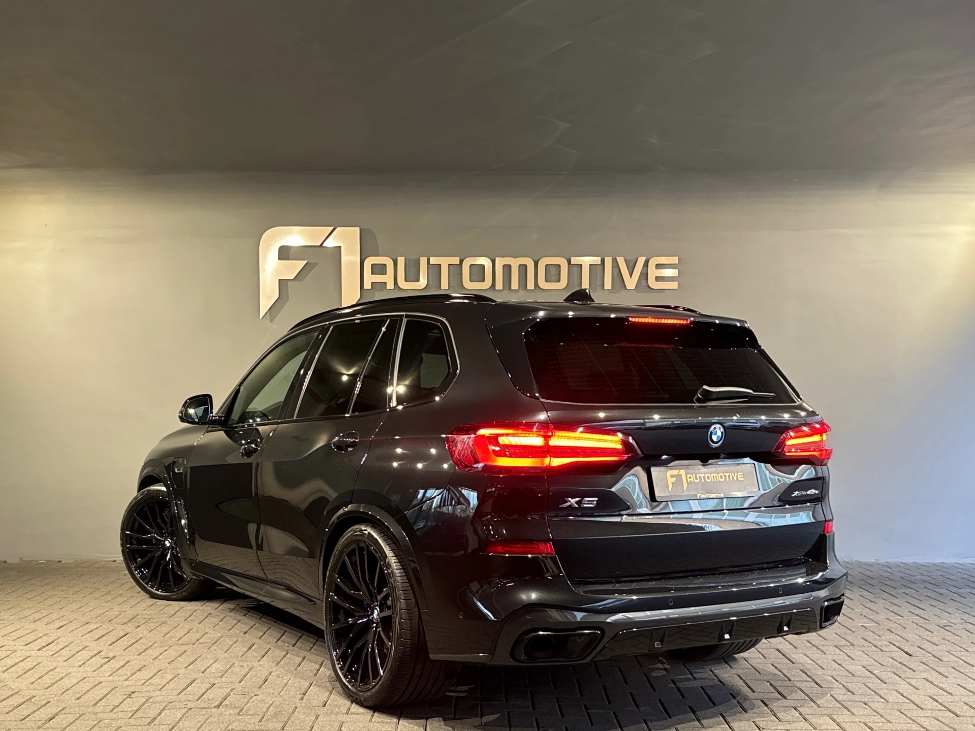 Hoofdafbeelding BMW X5