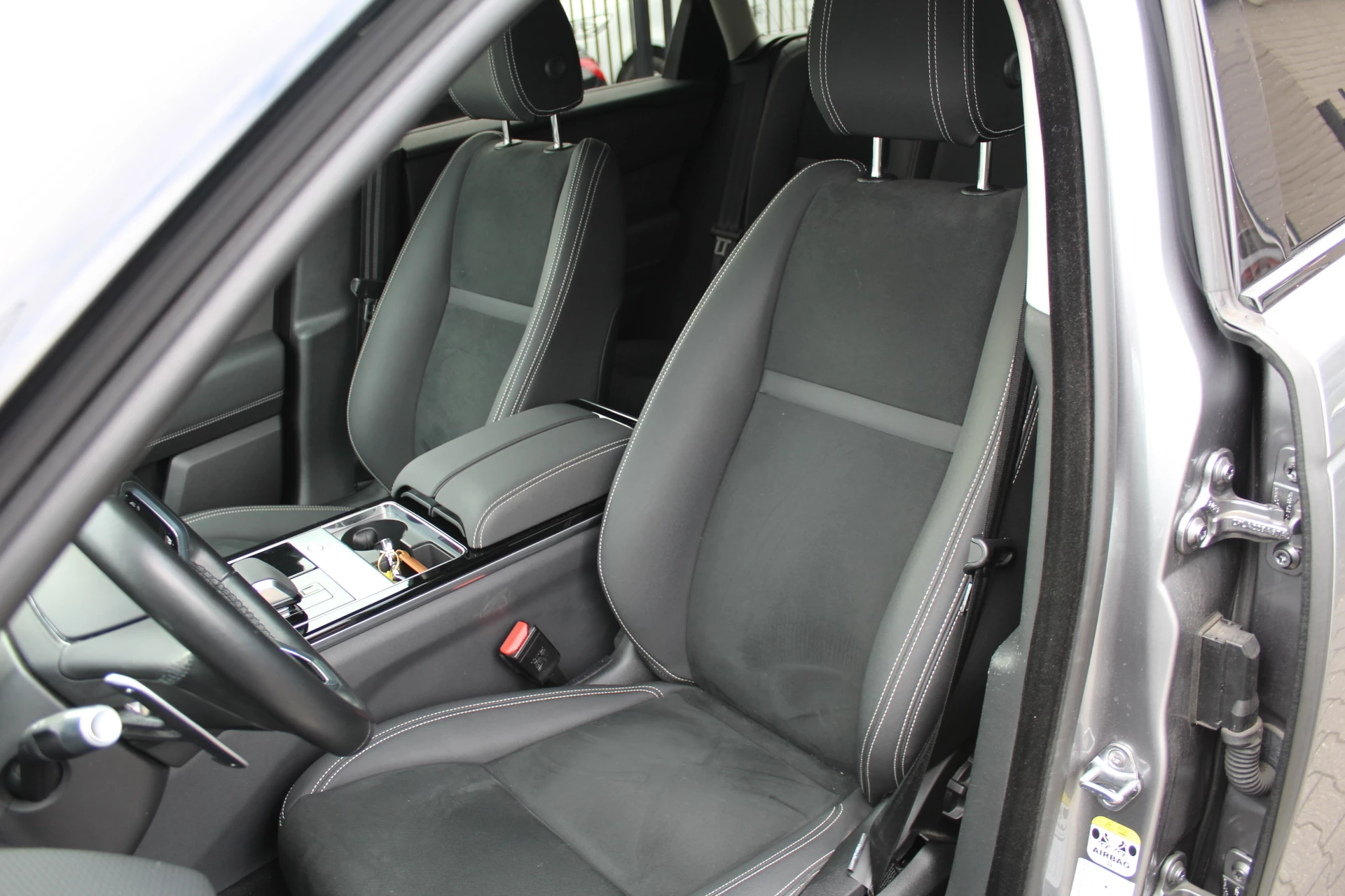 Hoofdafbeelding Land Rover Range Rover Velar