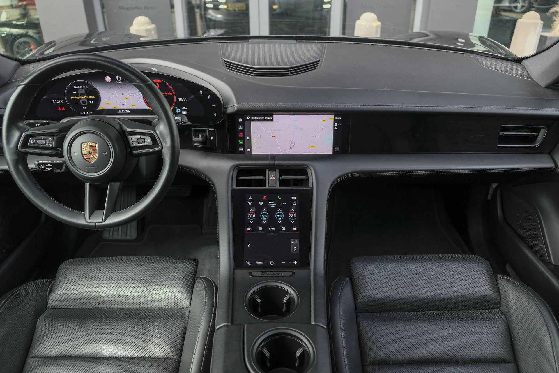Hoofdafbeelding Porsche Taycan