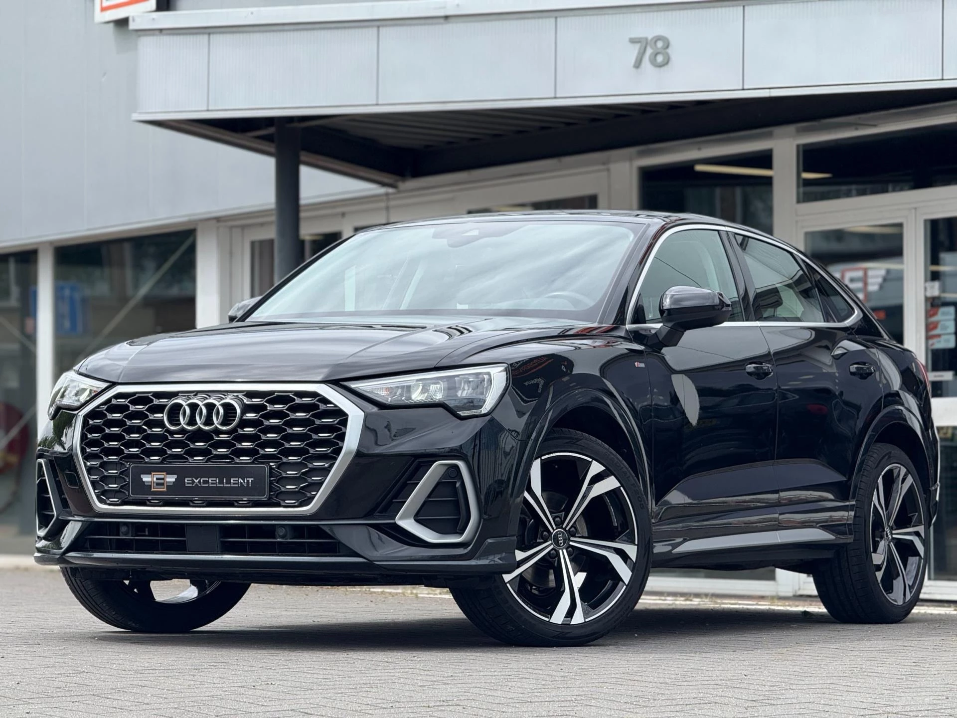 Hoofdafbeelding Audi Q3