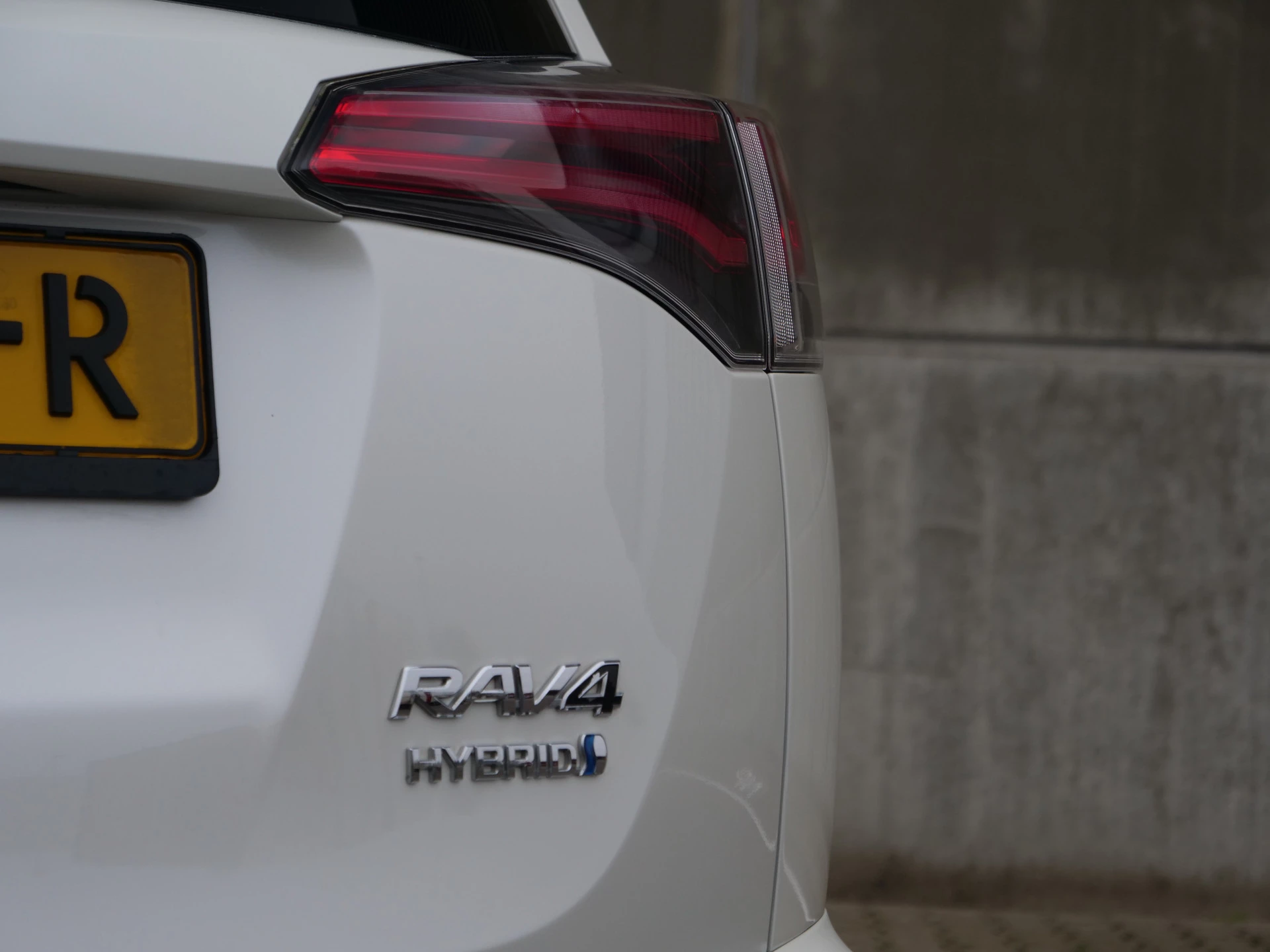 Hoofdafbeelding Toyota RAV4