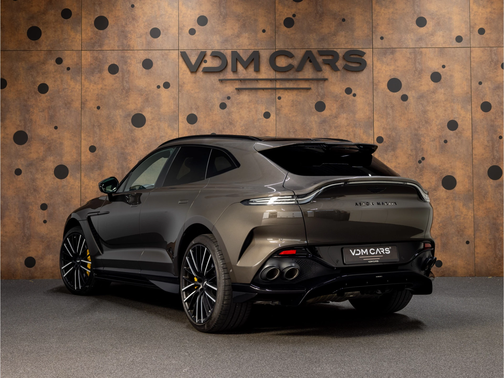 Hoofdafbeelding Aston Martin DBX