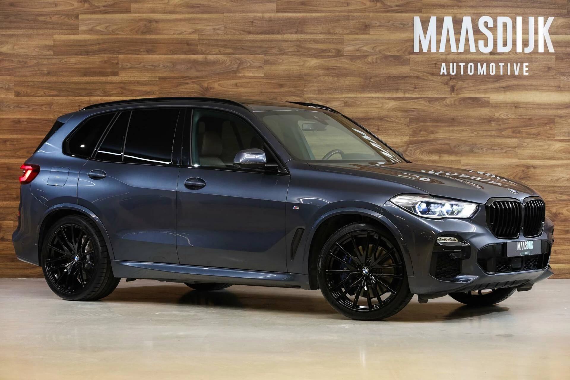 Hoofdafbeelding BMW X5