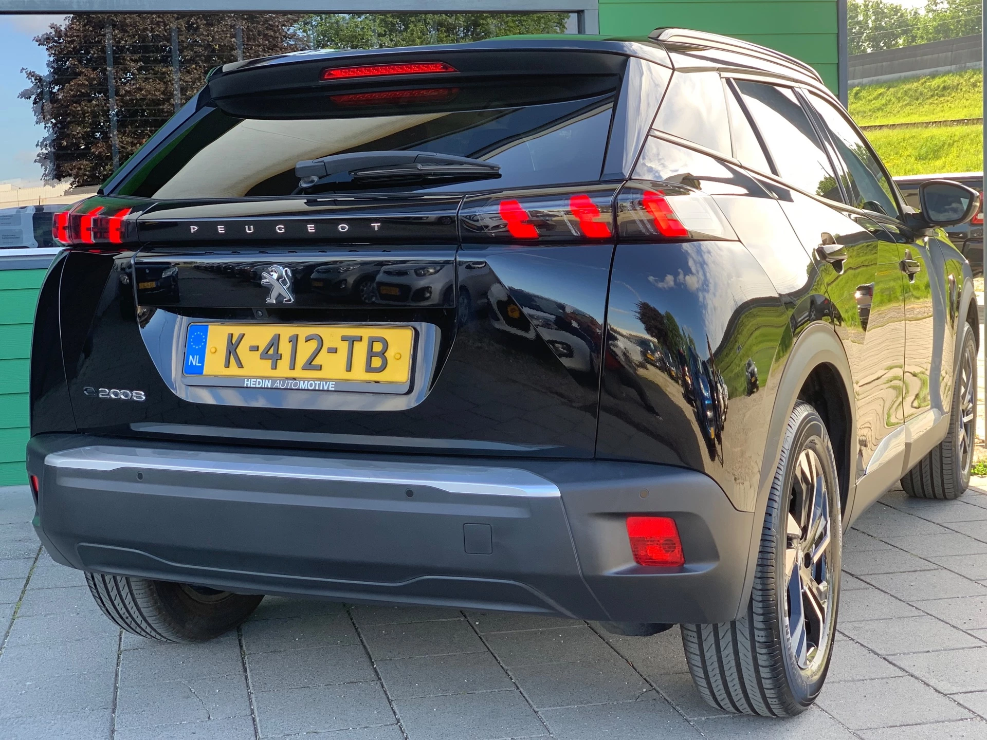 Hoofdafbeelding Peugeot e-2008