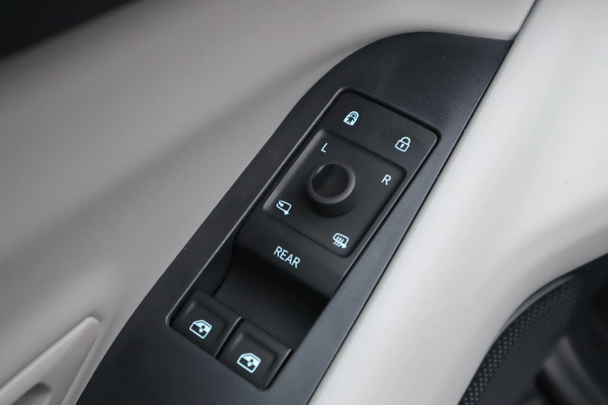 Hoofdafbeelding Ford Explorer