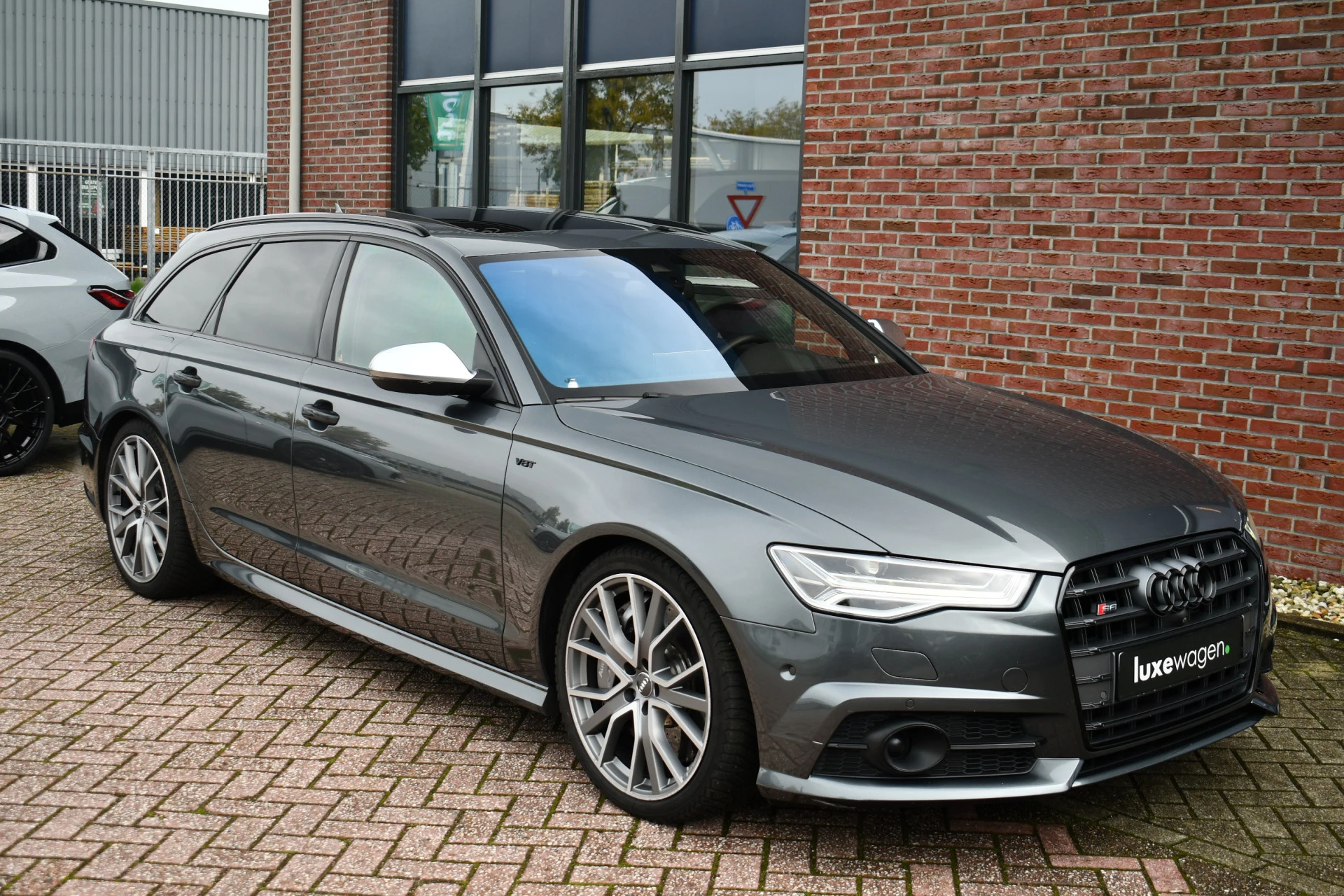 Hoofdafbeelding Audi S6