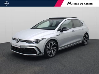 Volkswagen Golf 1.5eTSI/150PK R-Line Blackstyle DSG · Panoramadak · Trekhaak · Camera + Parkeersensoren · Garantie tot december 2025