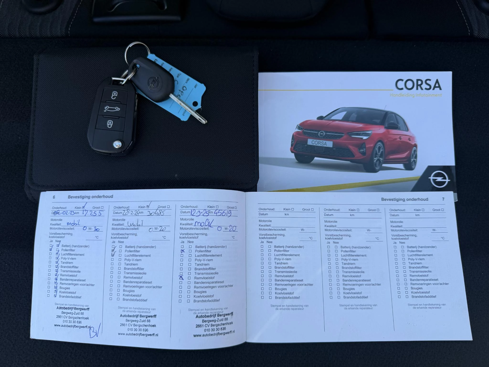 Hoofdafbeelding Opel Corsa